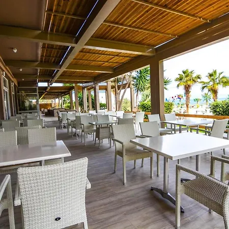Aqua Mare Hotel 3*