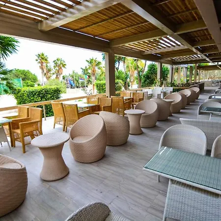 Aqua Mare Hotel 3*