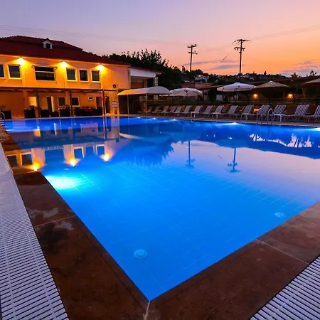 Aqua Mare Hotel 3*